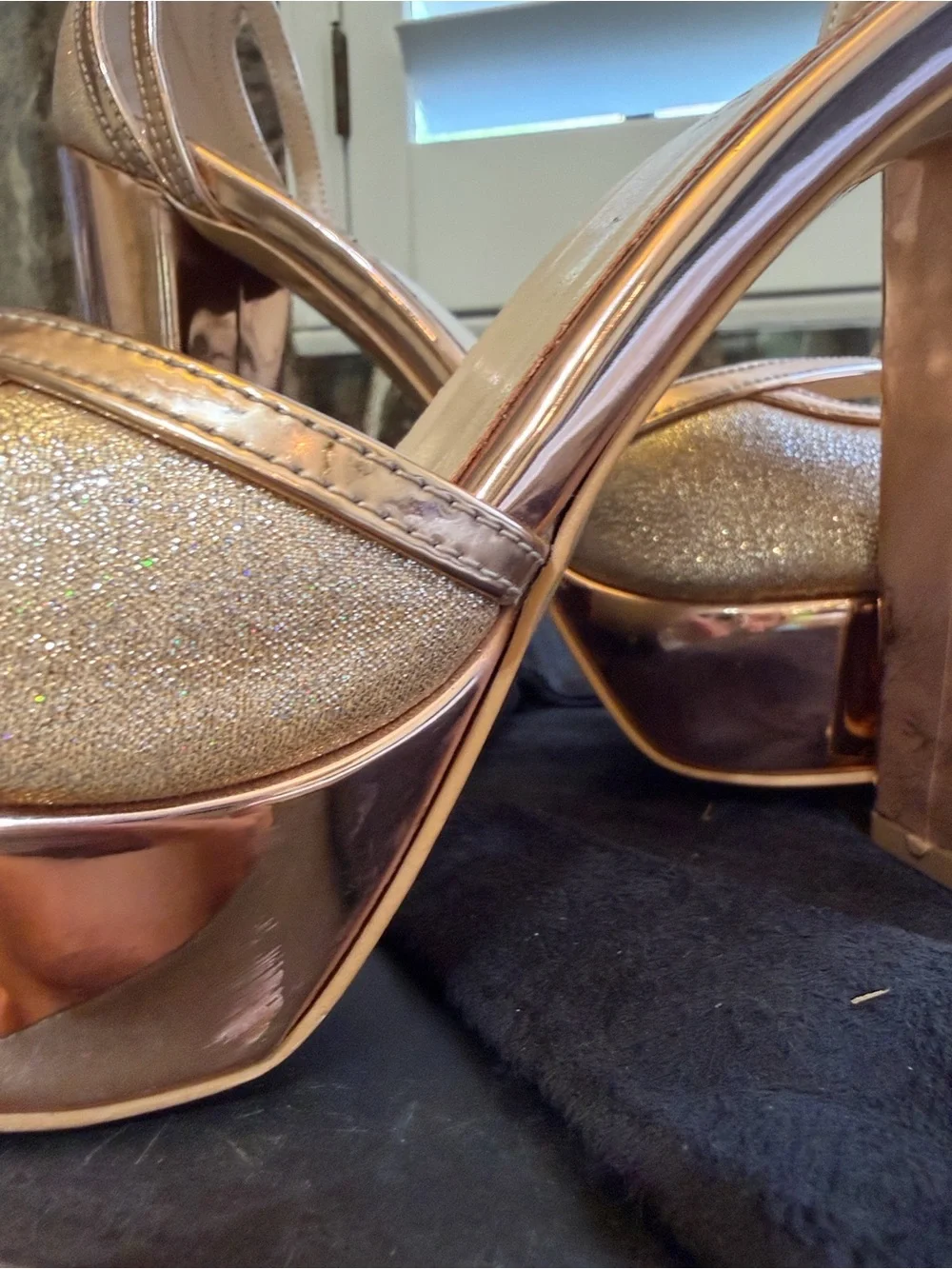Zerga-“Sindo”- Rose Gold Metallic/Mirror Glitter Platform High Heel Sandals-Sz 9
